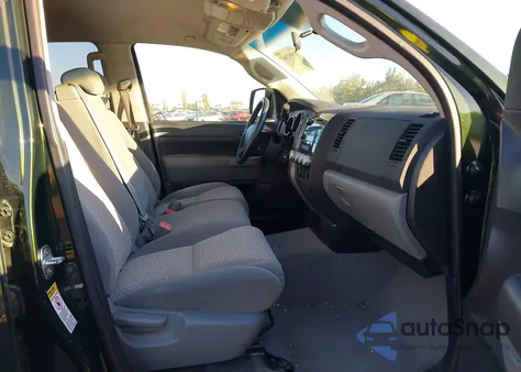 2010 Toyota Tundra Grade 4.6L V8 из США, поврежденный, VIN 5TFRM5F10AX005264